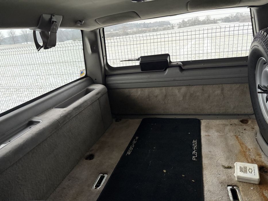 Chevrolet Suburban GMT 400 rok 1997 4x4 5.7