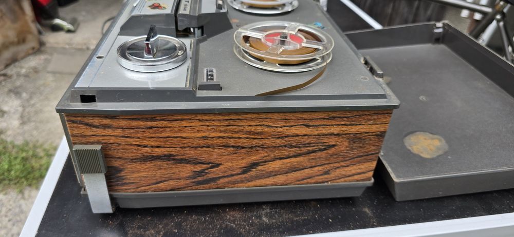 Magnetofon szpulowy unitra zk 140t