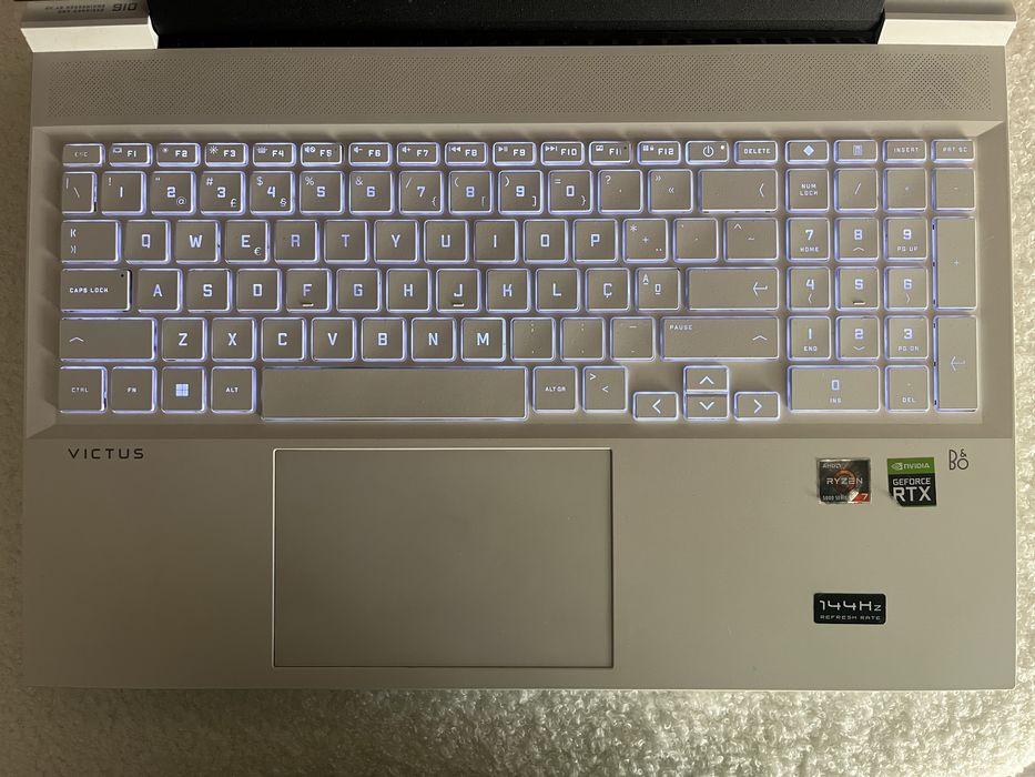 Portatil HP Victus