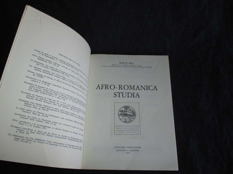 Livro Afro-Romanica Studia Willy Bal 1979