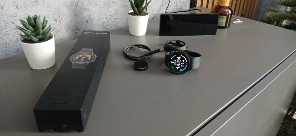 Samsung Galaxy Watch5 Pro Titanium