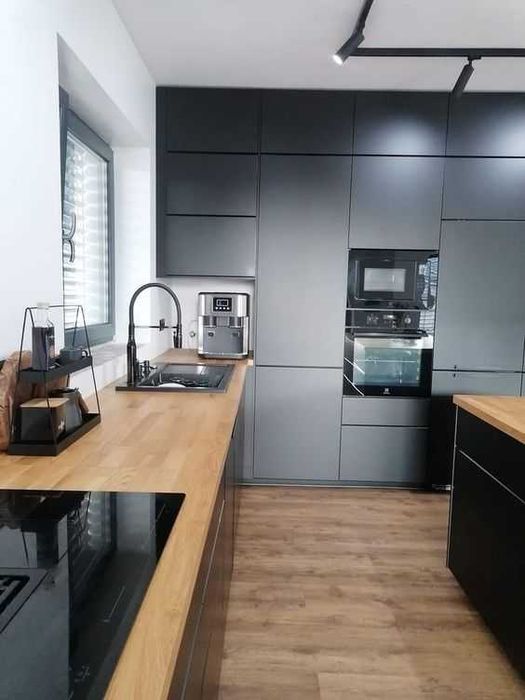 Format Meble na wymiar, Kuchnia szafa na wymiar, Usługi stolarskie,