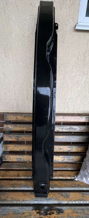 Підсилювач заднього бампера