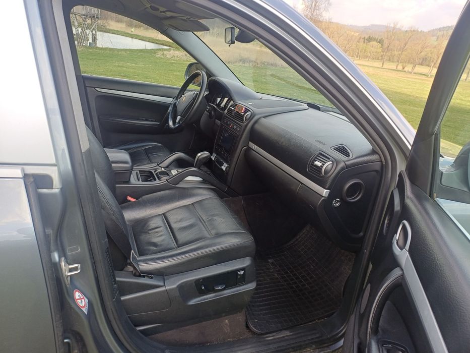 Sprzedam Porsche Cayenne 3.2