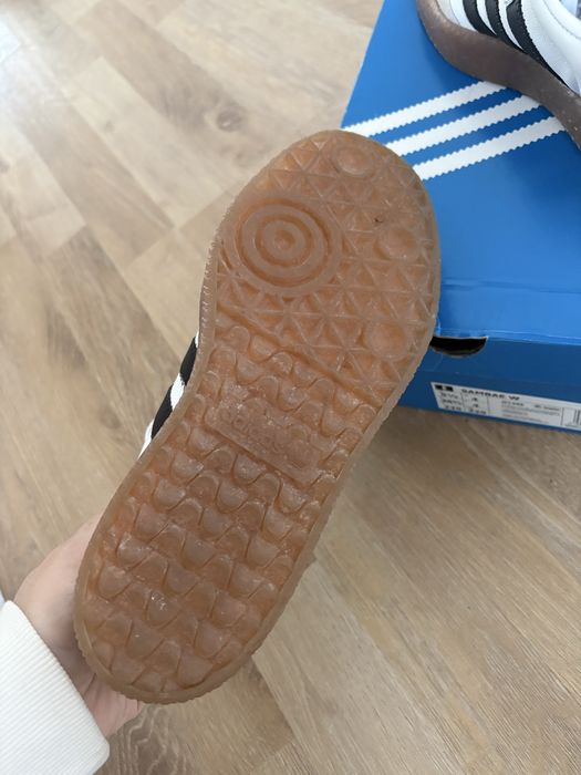 Ténis Adidas Sambae 36,5