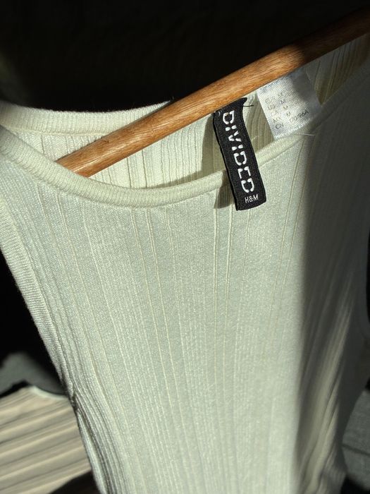 Молочна майка H&M Divided, розмір M