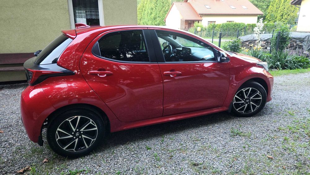 Sprzedam Toyotę yaris 4