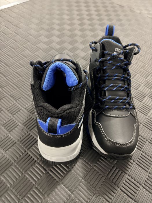 Продам дитячі водонепроникні ботинки