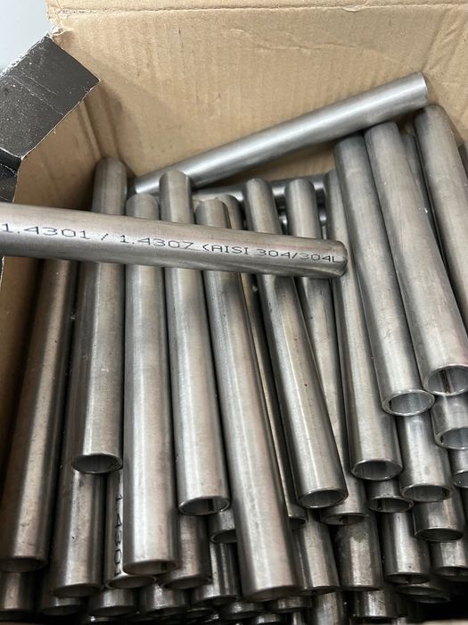 Rurki ze stali nierdzewnej  1.4301 / 0H18N9 / 304