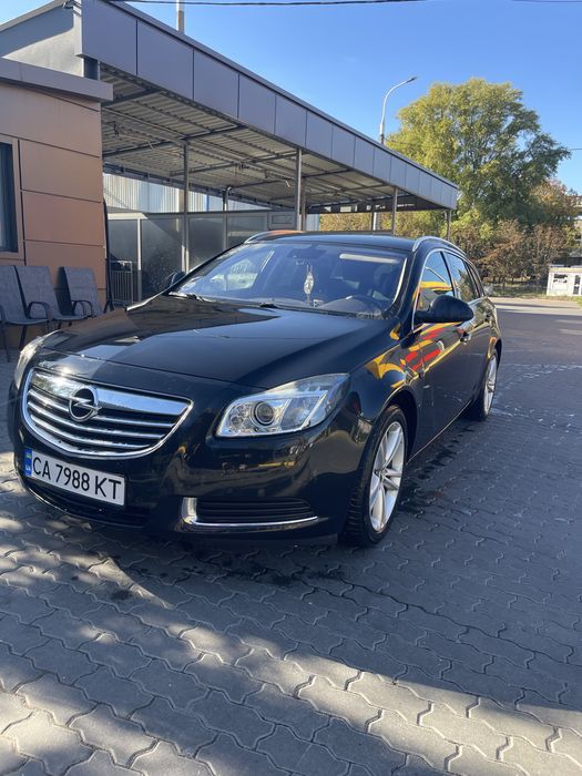 Opel insignia 2010 2.0TDI comfort