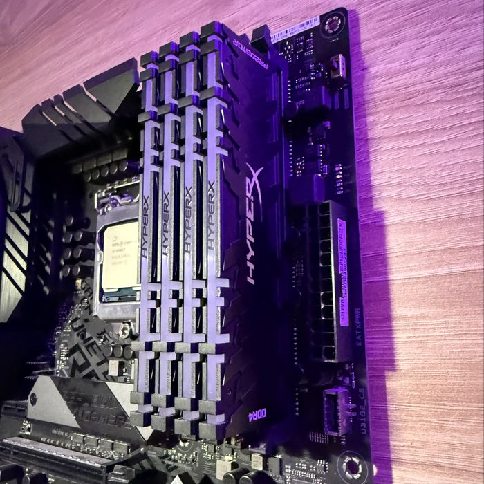 Оперативна памʼять HyperX Predator DDR4 64GB (4×16GB) 3200MHz