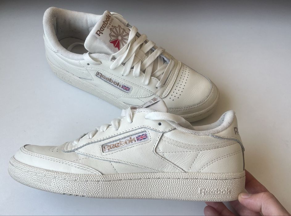 Sapatilhas/ténis Reebok Cluc C85