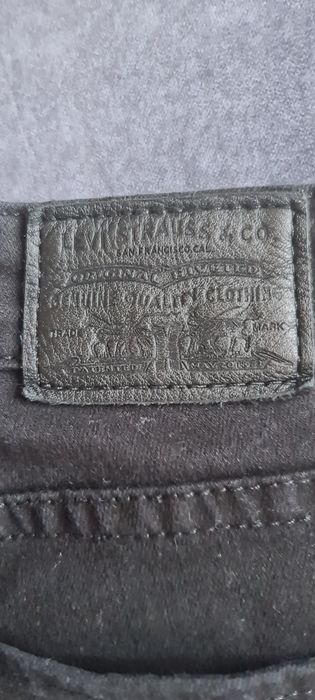 Spodnie Levi's Premium model 725 rozm xs 34