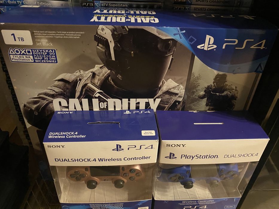 Konsola Ps4 PRO 1tb dysk Bogaty zestaw kamera słuchawki gry