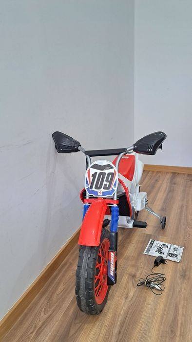Mota elétrica de crianca: Injusa - Motorbike Cross 6V