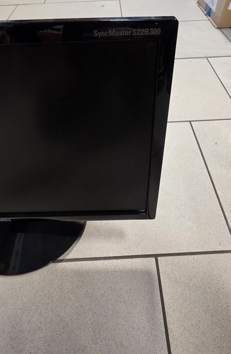 Monitor SAMSUNG S22B300B 21,5 cala 1920x1080