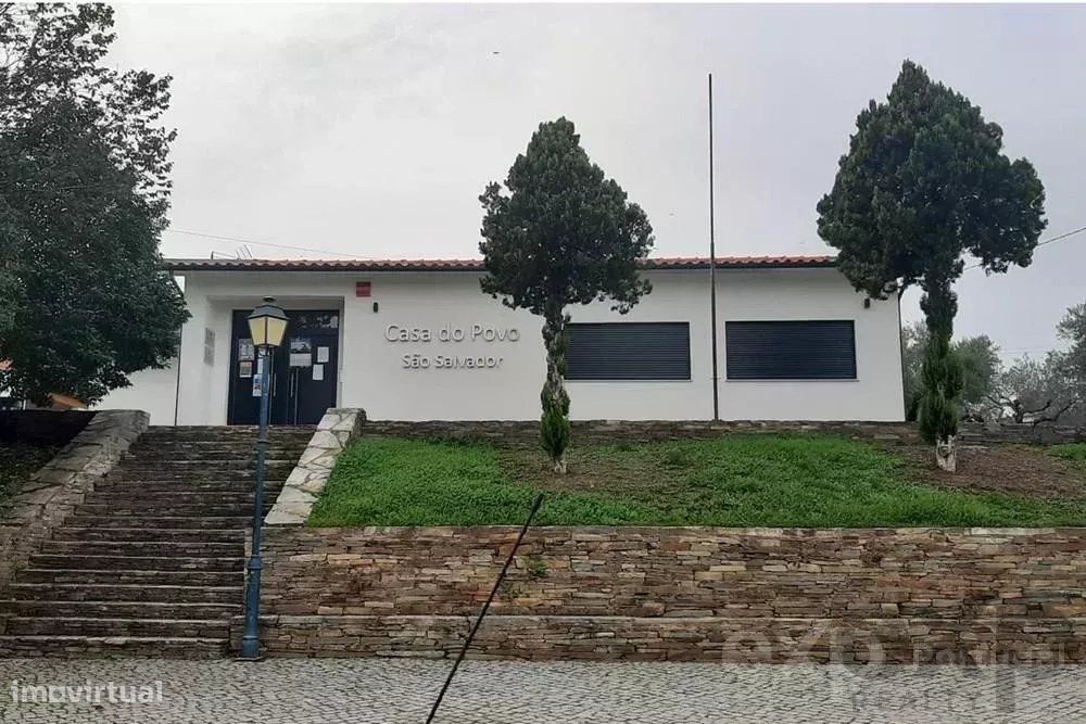 Casa de pedra em São Salvador, Mirandela