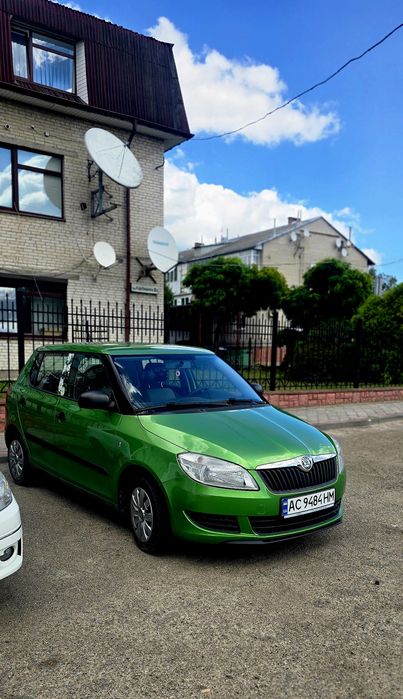 Skoda fabia 2 покоління