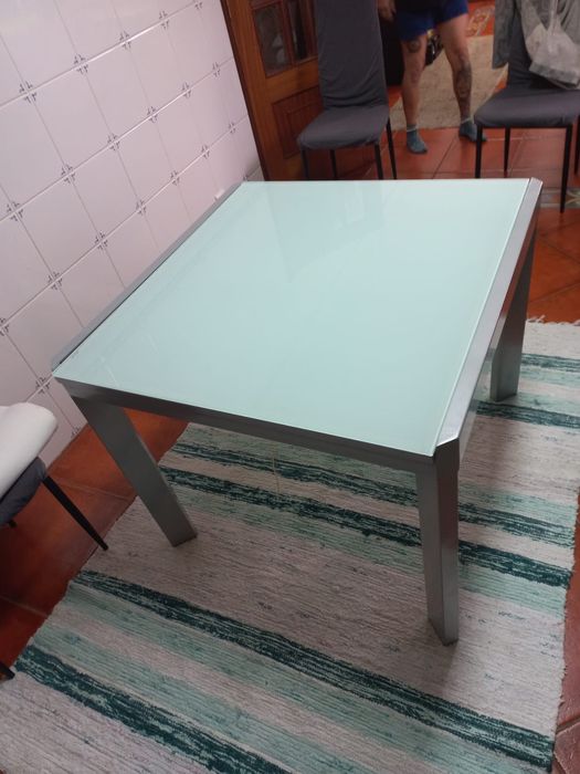 Mesa de jantar extensivel