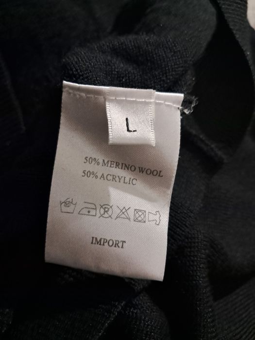 Sweter czarny z merino rozm L