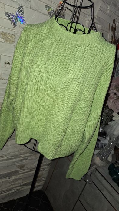 Sprzedam sweterek damski