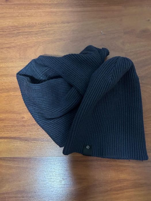 Reserved czapka+ komin rozmiar uniwersalny