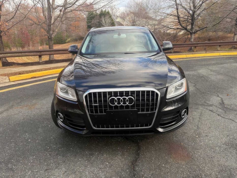 Audi Q5      2015