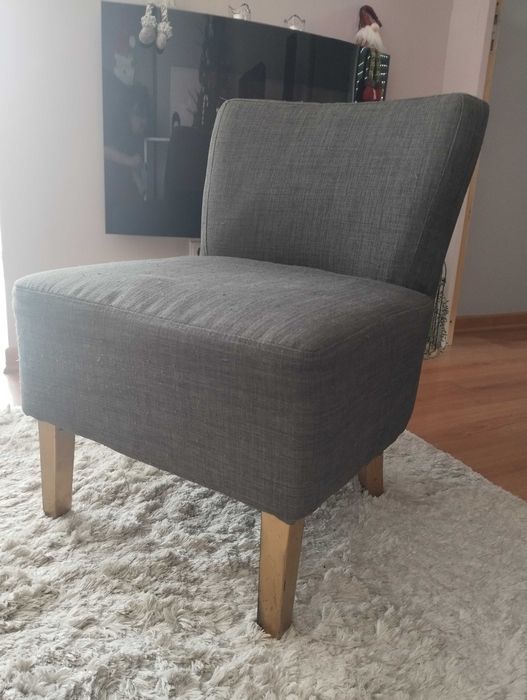 Poltrona pequena