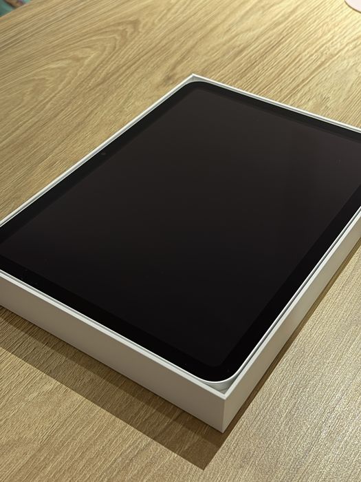 iPad A16 Silver 128GB + Pencil USB C