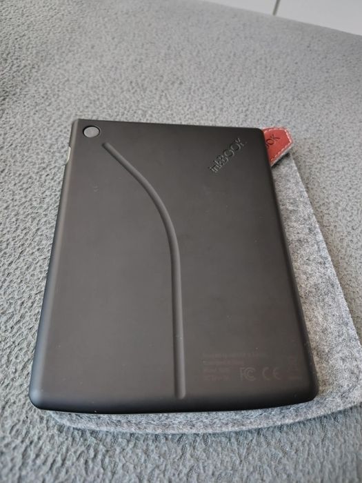 Czytnik Ebooków Inkbook Solaris gratis etui