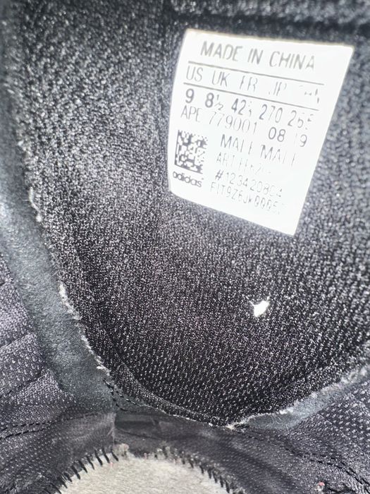 Кросівки на гортексі adidas