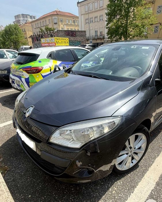 Renault Megane bem estimado