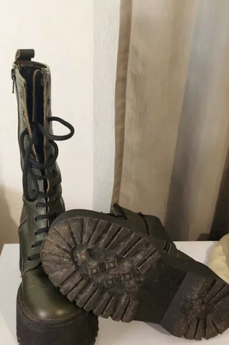 Botas tipo Doc Martens