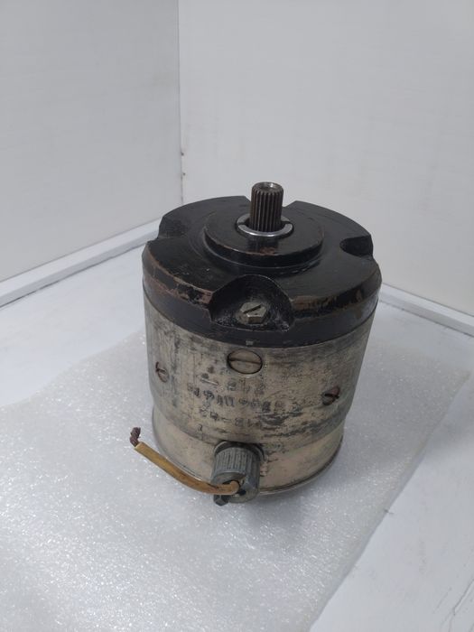 Электродвигатель  МВ-42   24В