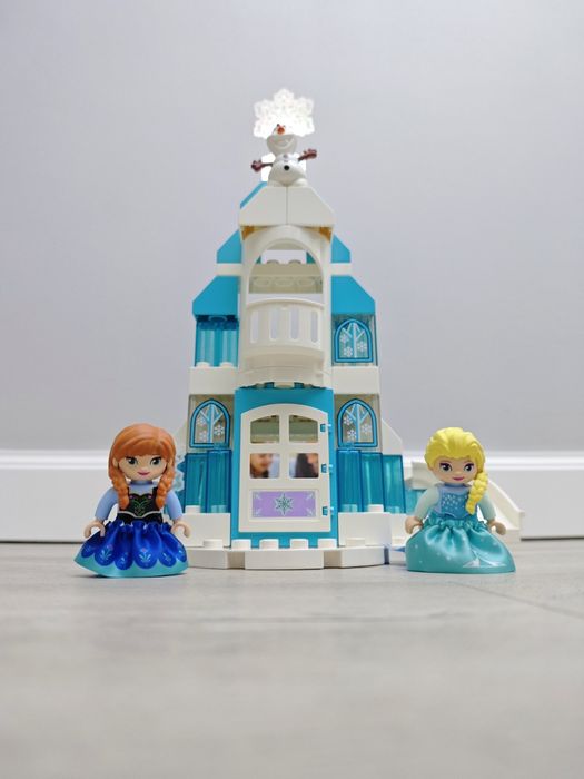 Lego Duplo крижаний замок Ельзи
