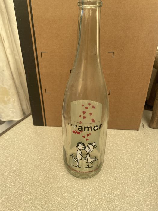 Garrafa de vidro Amor