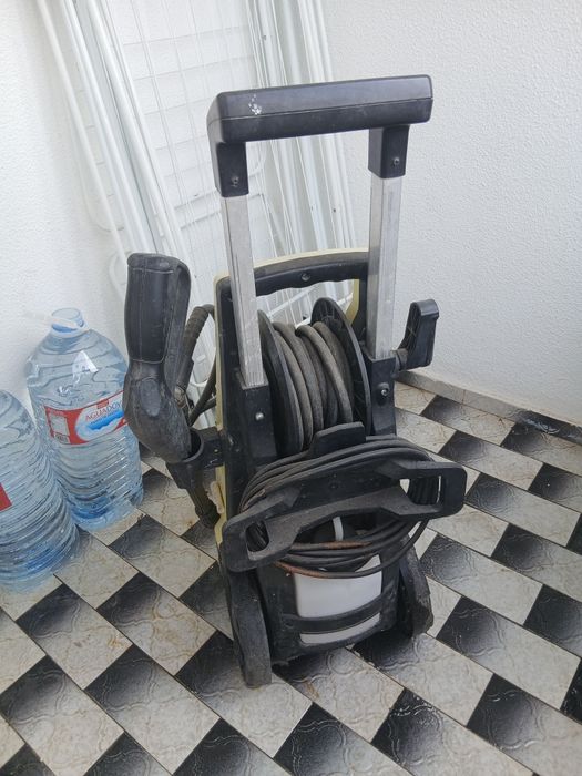 Lavadora de Alta Pressão Maxmat 2100W com Carretel de Mangueira - Bom Estado