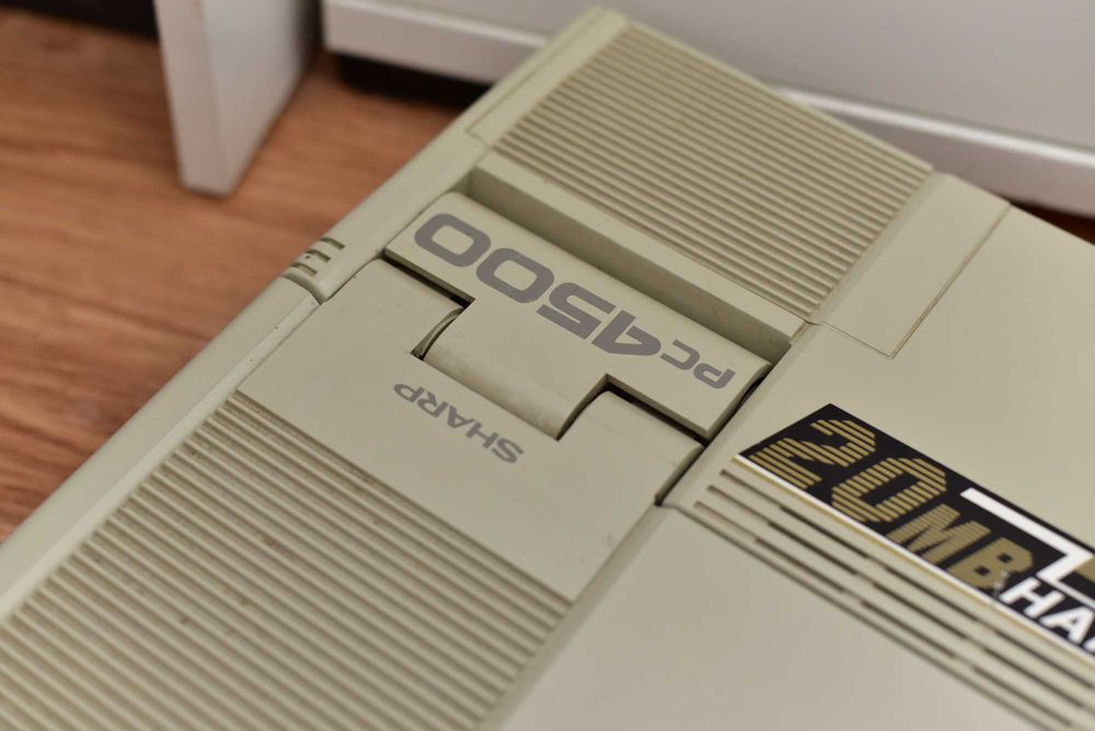 Unikat Retro! Laptop Sharp PC-4521 (1987)  Dysk 20MB  MS-DOS  Klasyk
