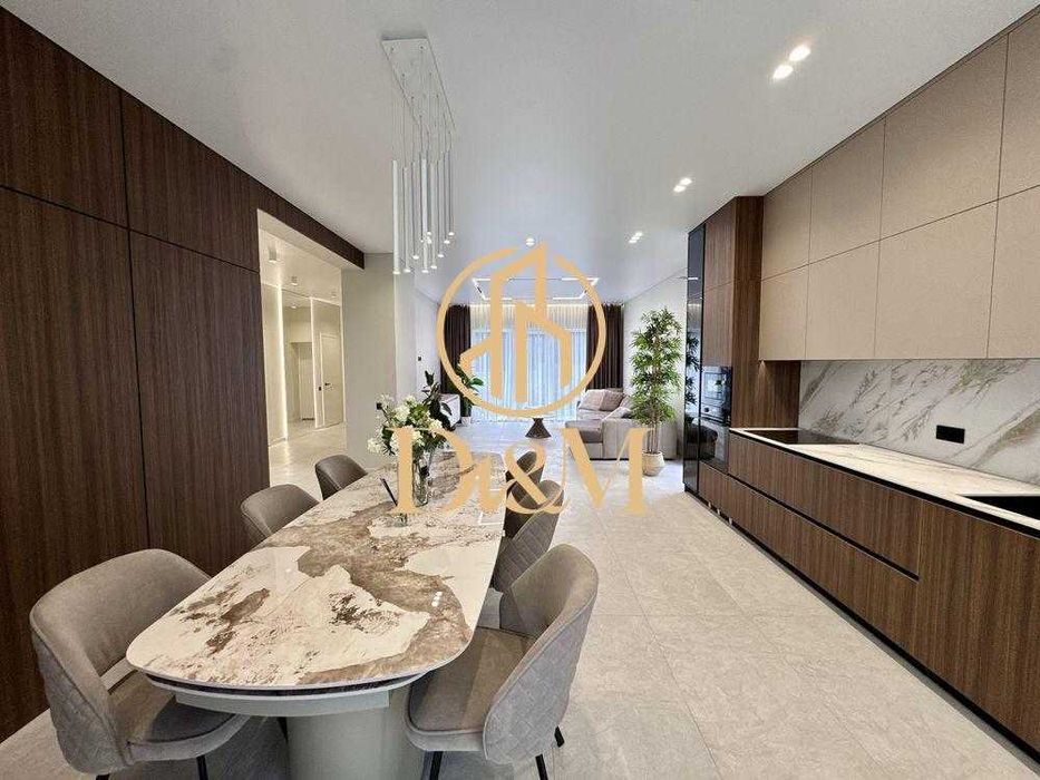 Продаж Видовий будинок 230 м з меблями і технікою — Лісники, панорама