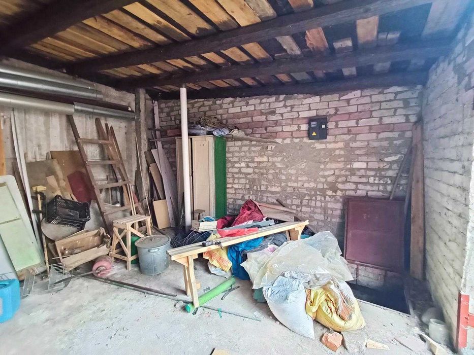 Продам приват. капітальний гараж по Любецькій 60А, р-н Нова Подусівка.