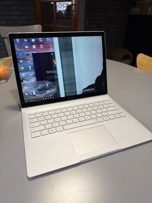 Surfance Book 2 1832 / i7 / RTX 1050 / 16 GB Ram / SSD 512 GB / Win 11 /