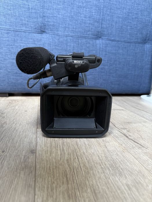 Кінокамера/відеокамера Sony HVR-Z5E