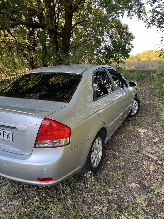 KIA cerato в чудовому стані