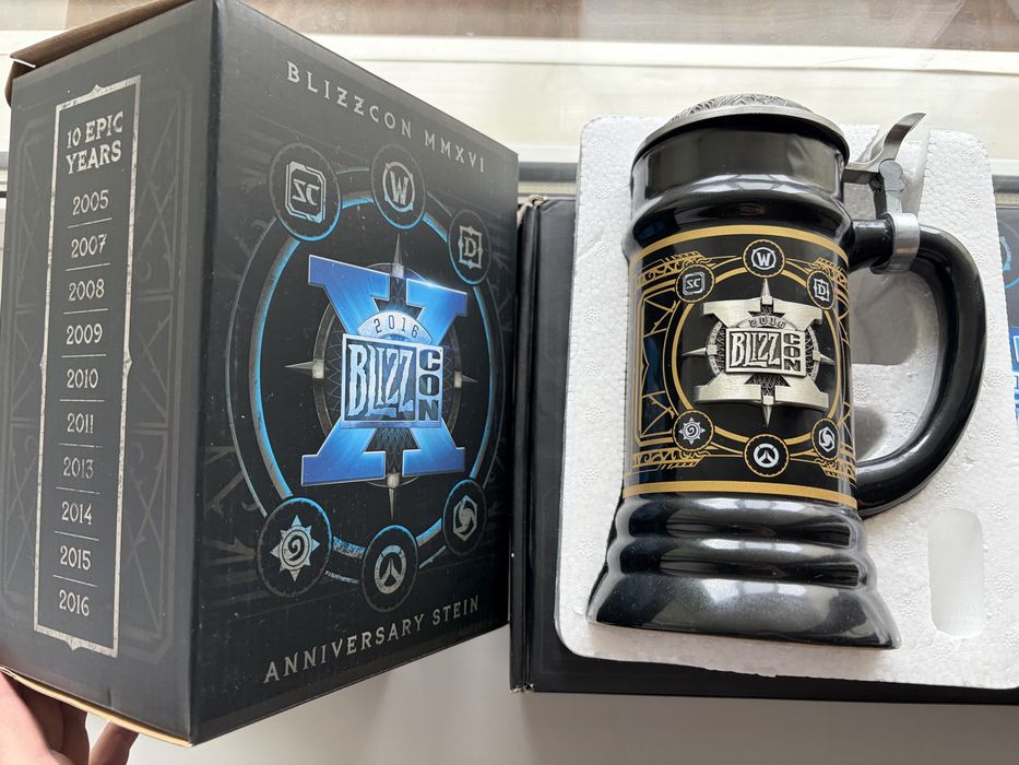 Blizzard Blizzcon 2016 Box (Goody bag): 6 143 грн. - Другие
