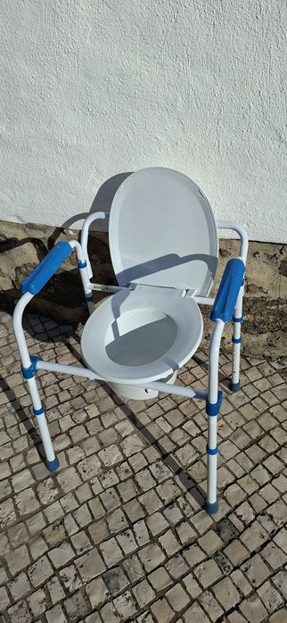 Cadeira sanitária