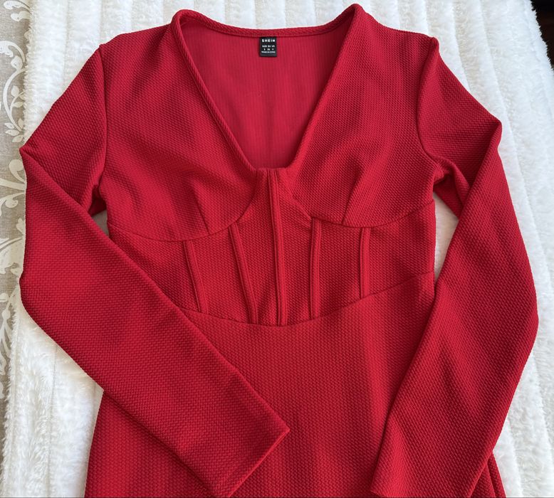 Vestido vermelho tamanho M