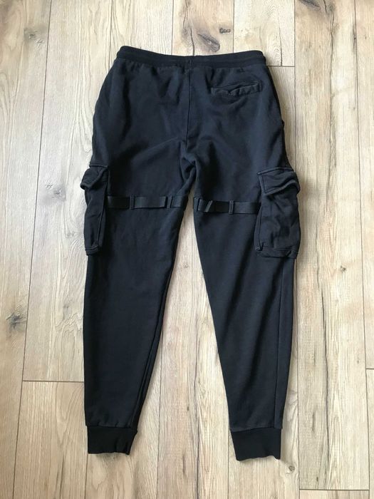 Spodnie dresowe Asos Streetwear slim rozm. M