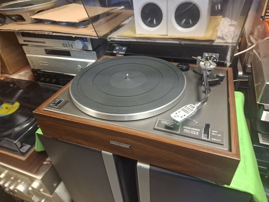 Gramofon Pioneer PL 120-II