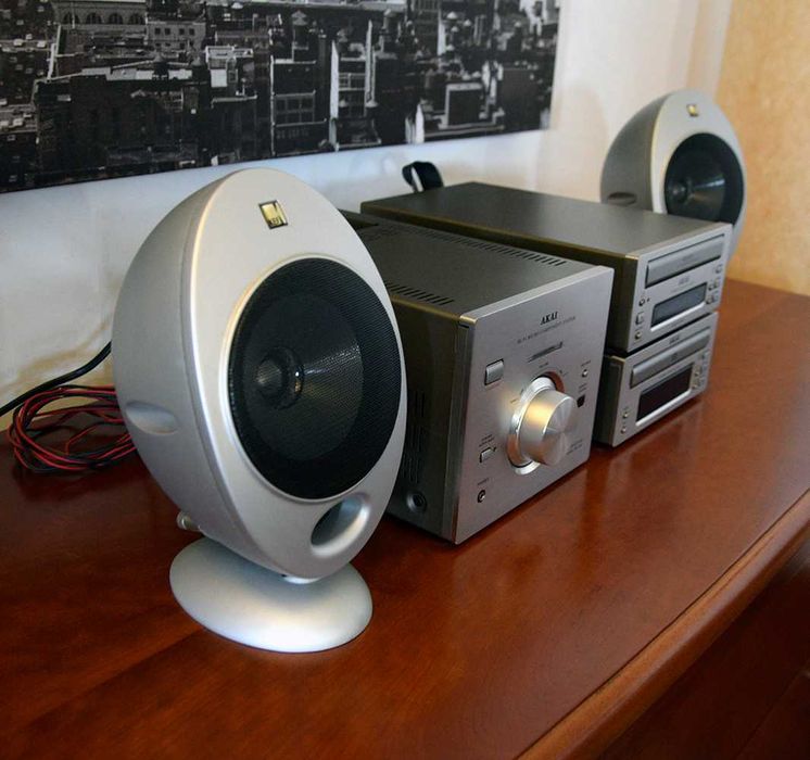 Colunas KEF HTS2005.2