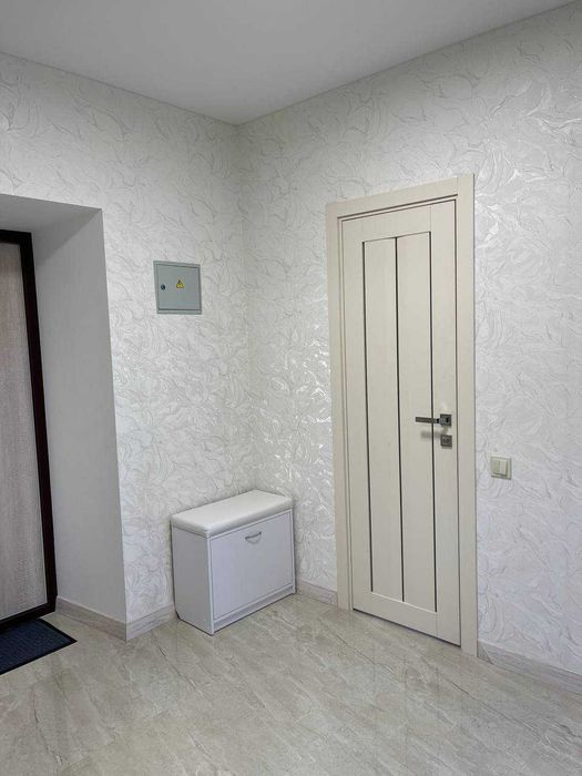 1кімнатна гарна квартира в новобудові з ремонтом на Рокосовського